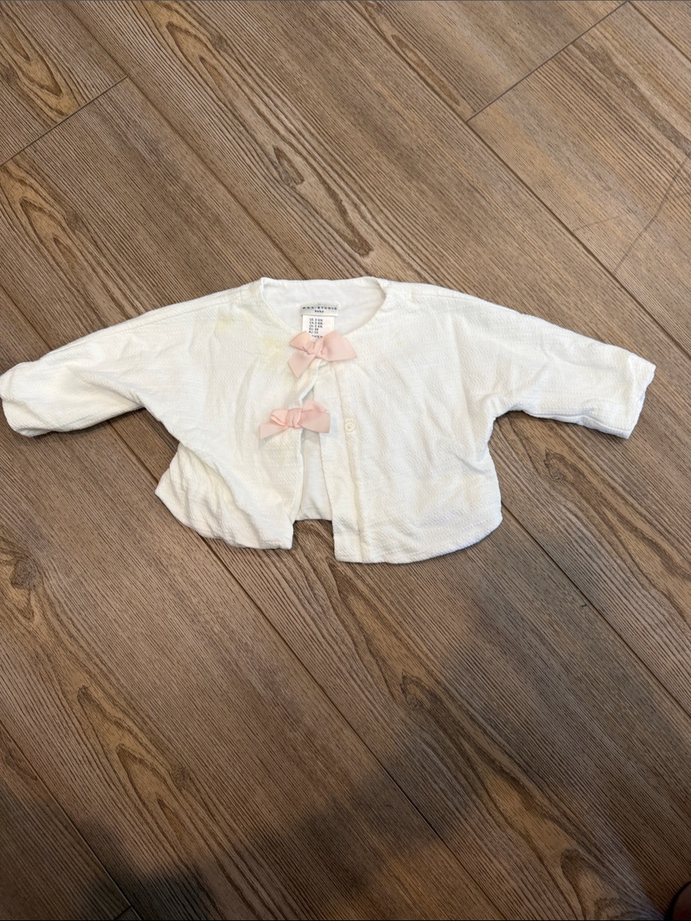 Max Studio Baby White Cardigan with Light Pink Bow